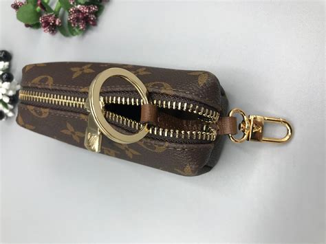 cheap louis vuitton coin purse keychain|louis vuitton keychain pouch.